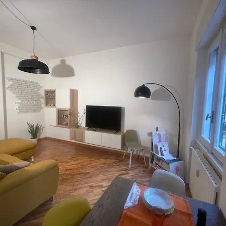 Urban Chic In Niguarda- 10 Minutes To Mm3 아파트 밀라노